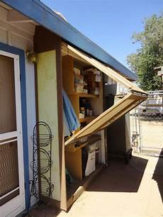 Hinge Windows